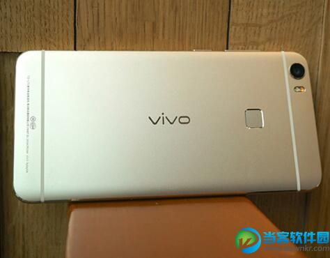 Vivo Xplay5上市