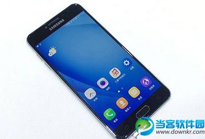 三星乐pro3和三星Galaxy C5哪个好