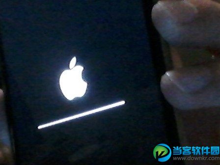 IOS11降级卡进度条的解决办法