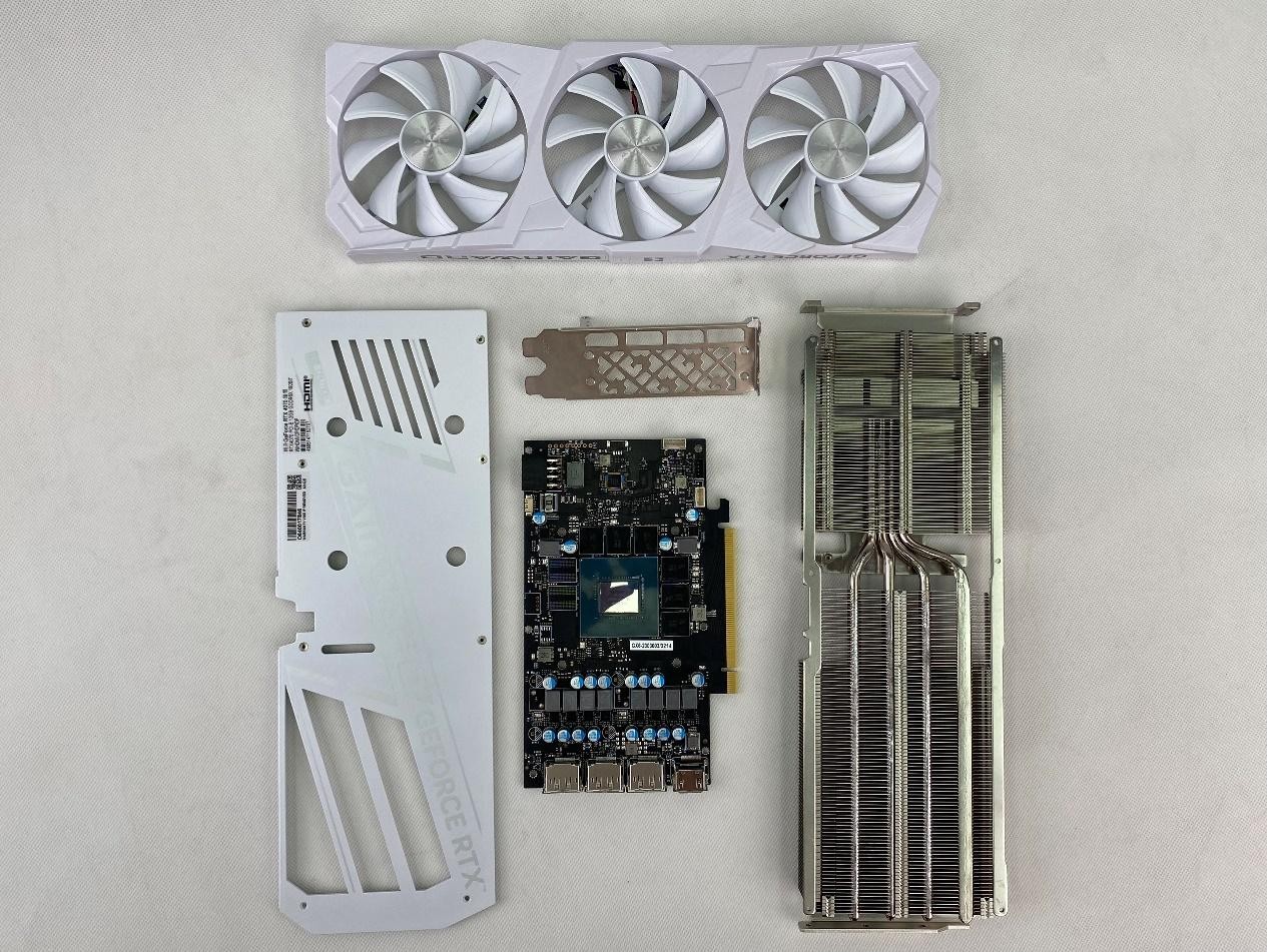 2K 100+FPS展现超凡性能！耕升 RTX 4070搭配DLSS 3实现流畅光追游戏体验