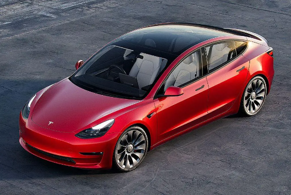 特斯拉澳大利亚首席工程师透露：2024年上半年推出全新Model 3高性能版